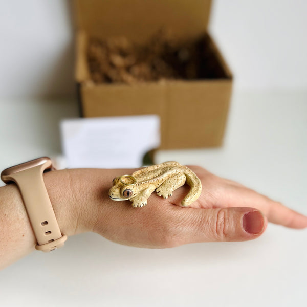 Custom Sculpted Pet Peg