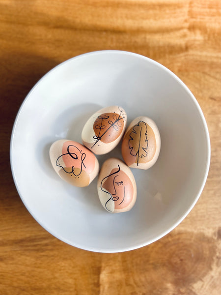 Abstract Line Drawing Eggs (Set of 4)